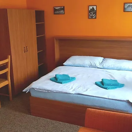 Guest house & Restaurant Veronika *